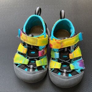 Keen Newport H2 Sandals Tie-Dye Rainbow Size 6 toddler/baby
